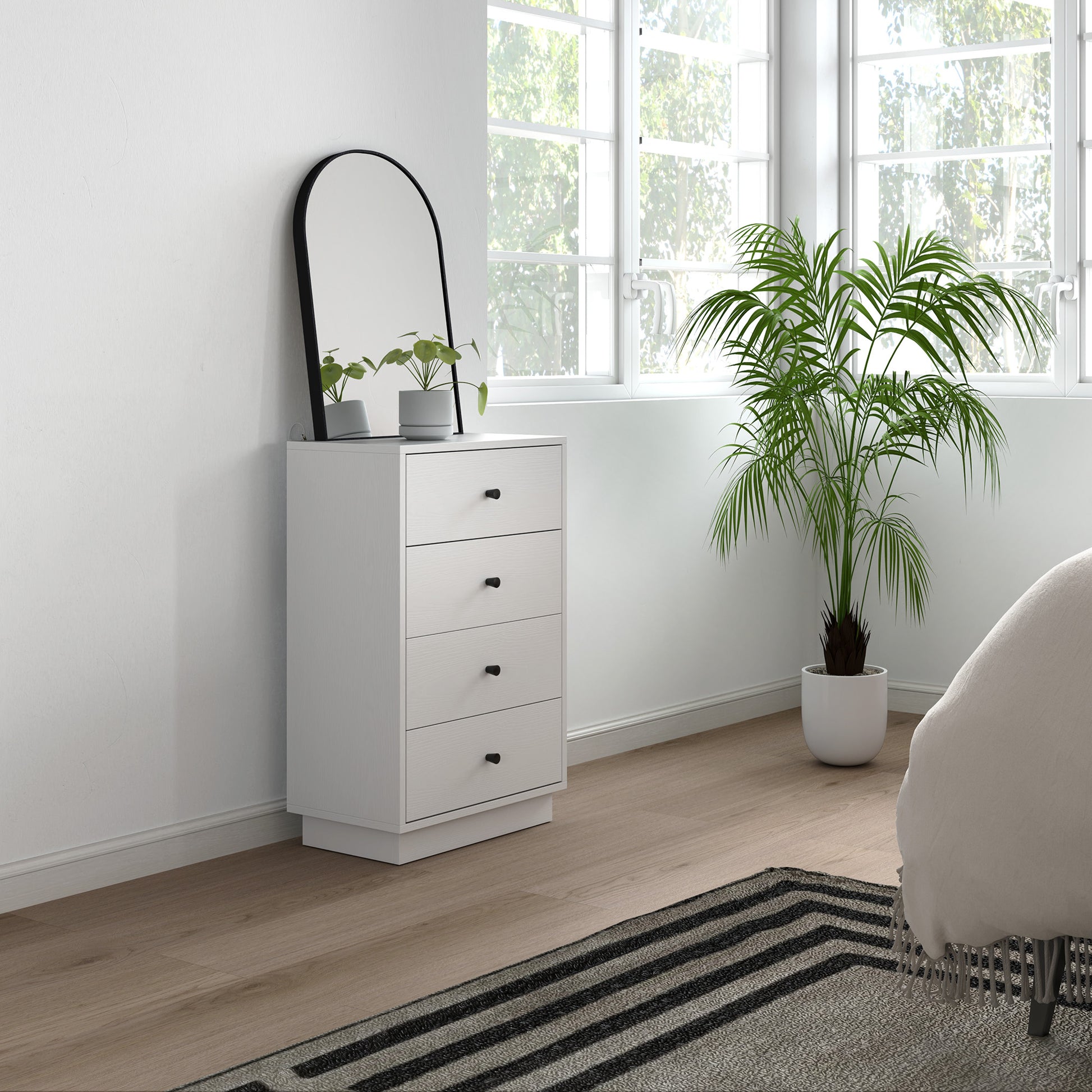 Kommode mit 7 Schubladen Schrank aus Holzwerkstoff im Modern Stil 47 x 29 x 75 cm Weiß