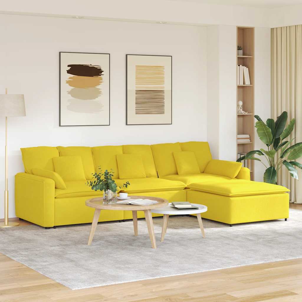 Modulares Sofa Mit Fußhocker Und Kissen