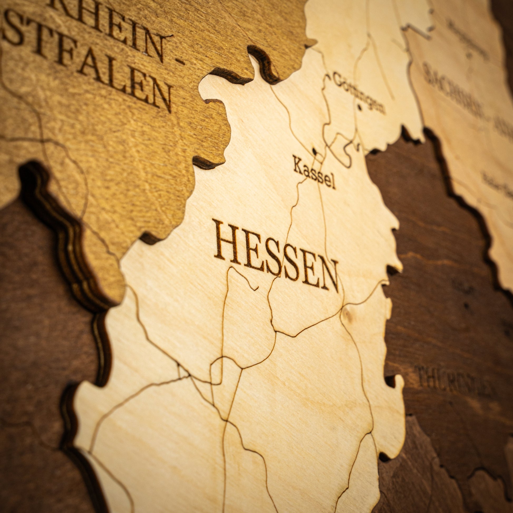 3D Holzkarte Deutschland – Handgefertigte Wanddeko mit Städten & Grenzen
