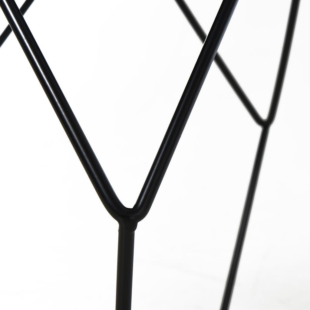 Couchtisch im Industrie-Design, Couchtisch, Metalltisch, Schwarz