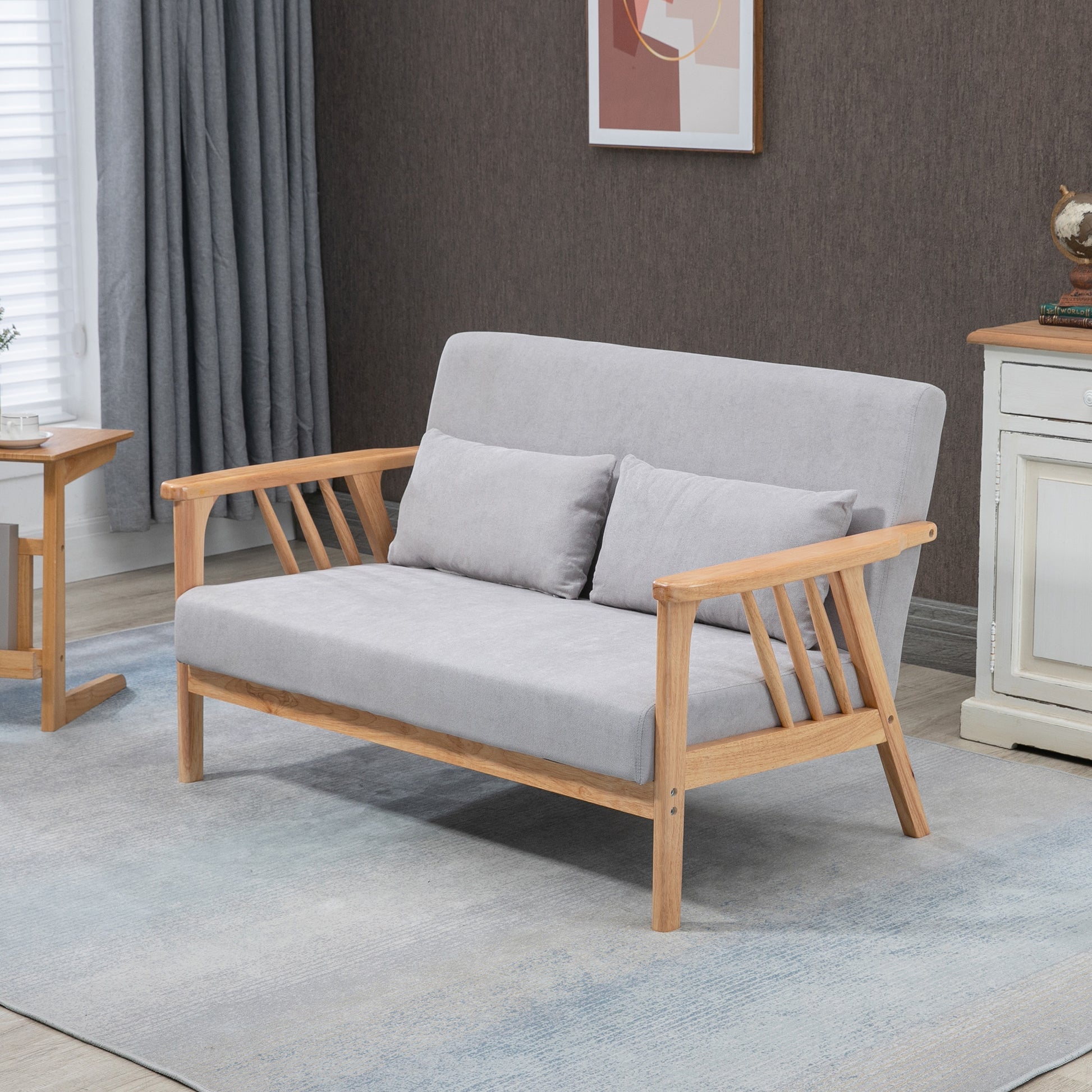 Sofa 2-Sitzersofa, inkl. 2 Kissen, Samtoptik, Kautschukholz, 130 cm x 75 cm x 78 cm, Grau + Natur