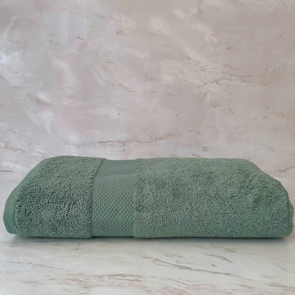 Plush Handtücher – 100% ägyptische Baumwolle, luxuriös & saugstark, verschiedene Größen & Farben