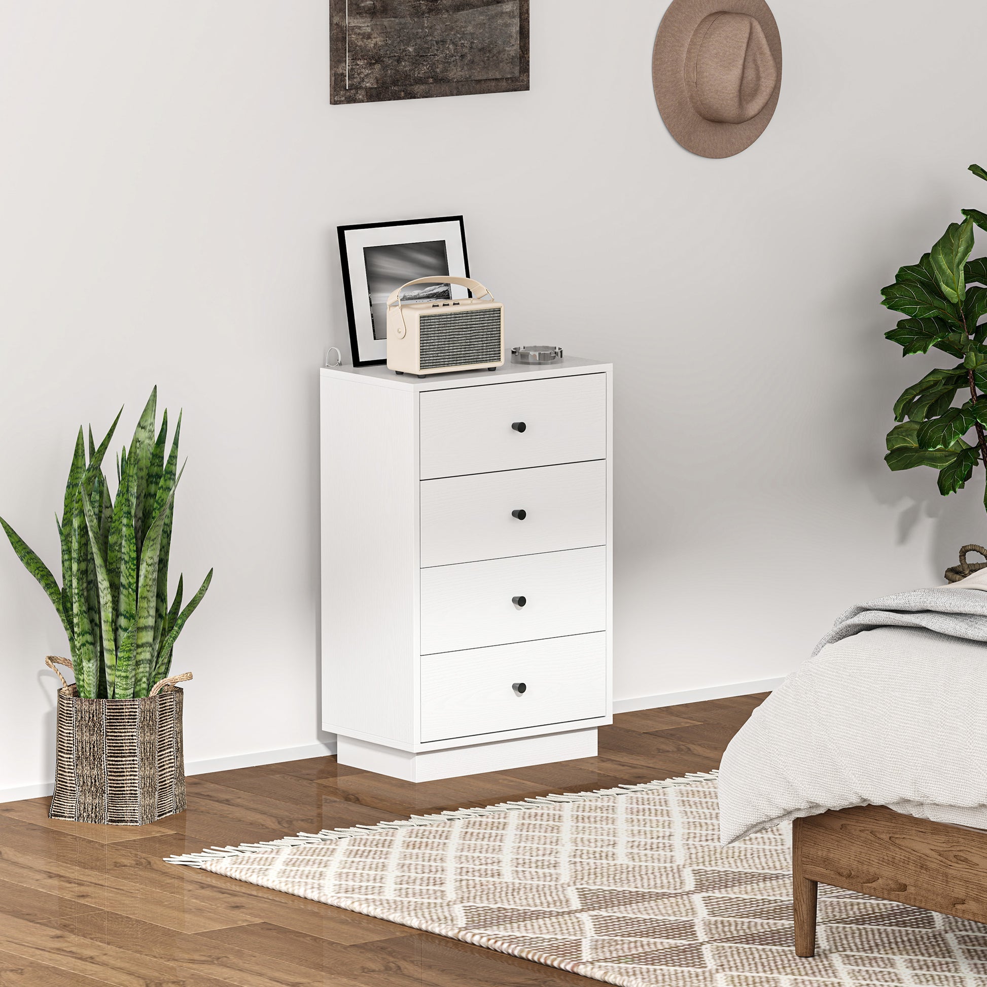 Kommode mit 7 Schubladen Schrank aus Holzwerkstoff im Modern Stil 47 x 29 x 75 cm Weiß